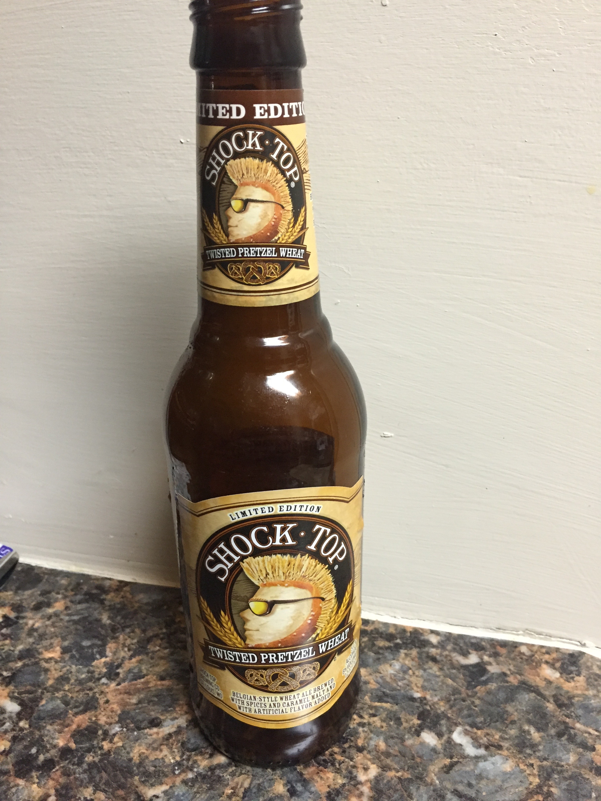 Shock Top Twisted Pretzel Wheat